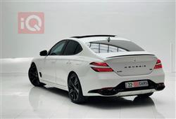 جنسس G70